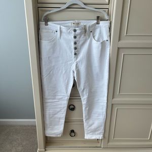 Madewell curvy high rise skinny crop white jeans, size 33P, NWT